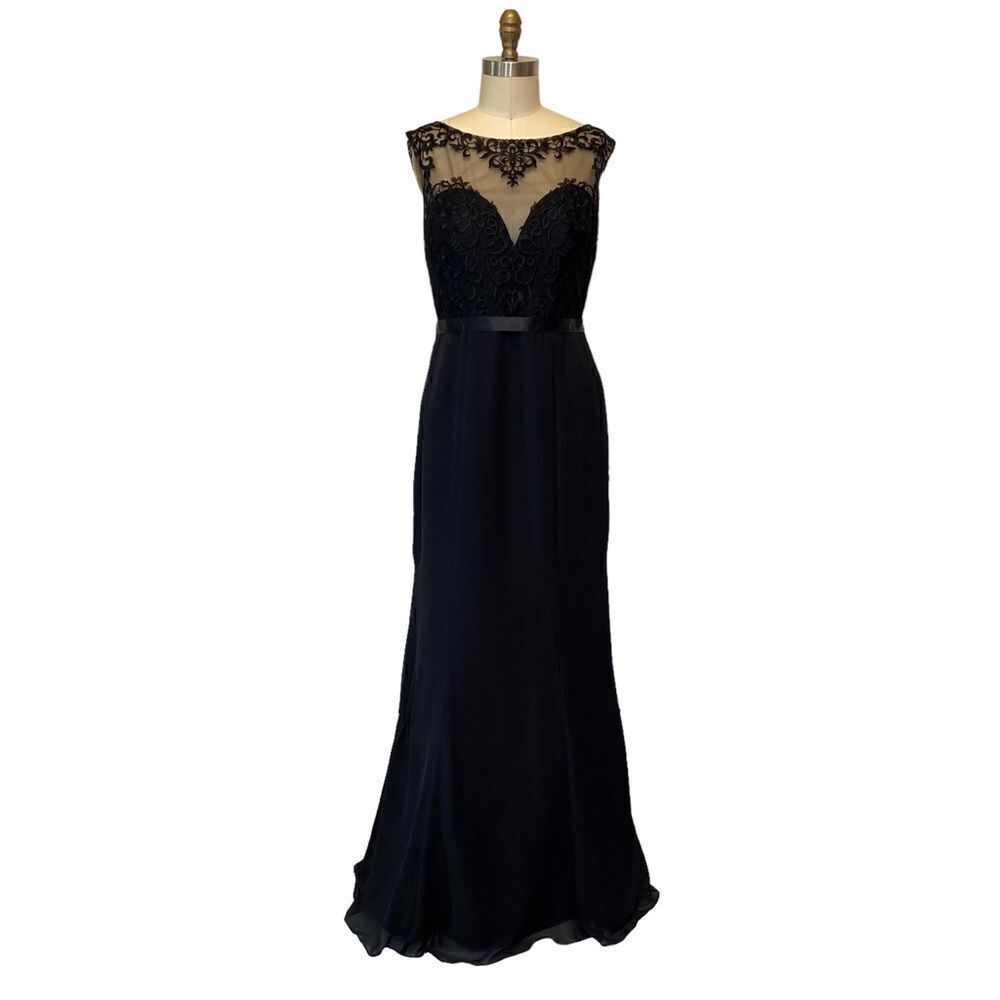Elegant Black Maxi Dress